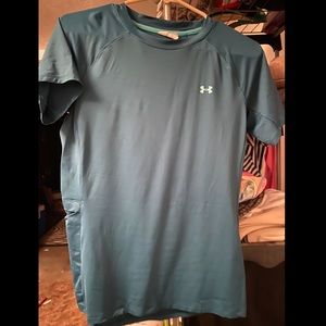 Under armour tee